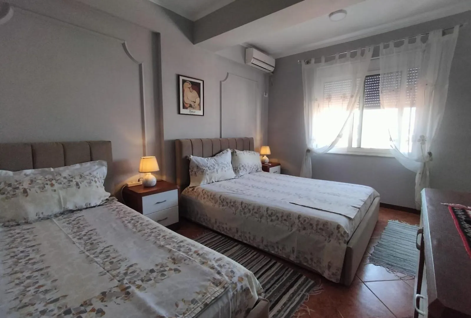 Rudi Apartment 2 In ティラナ 0*,
